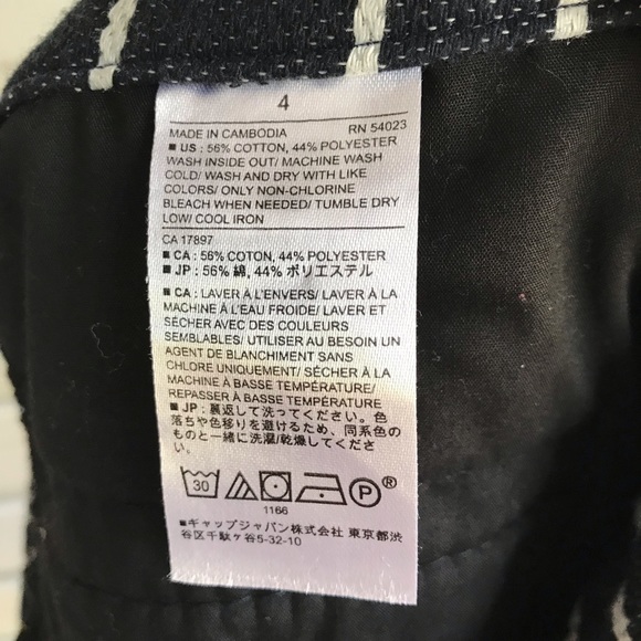 Banana Republic Side Button Shorts - Picture 5 of 5